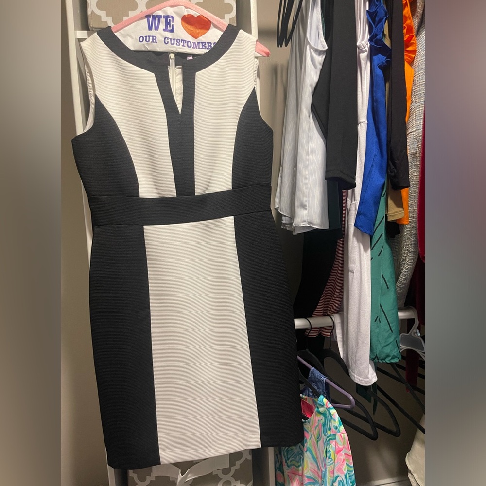 Tahari ASL dress black and white